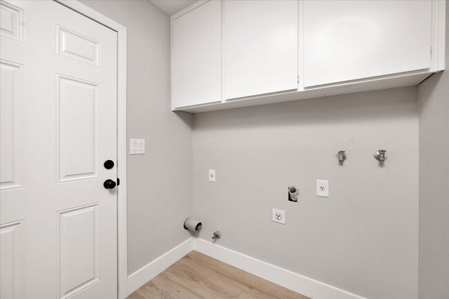 Building Photo - 1488 Indianapolis Ave