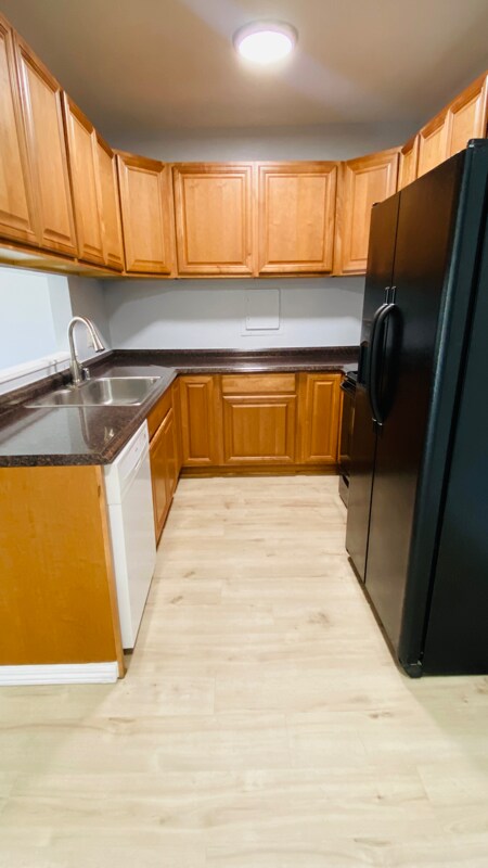 Building Photo - 1707 E Pacific Coast Hwy