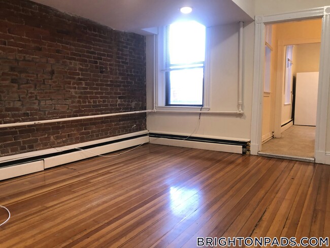 Building Photo - 36 Orkney Rd