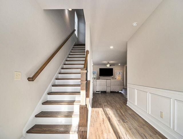 Building Photo - 394 Greenleaf Ct NW