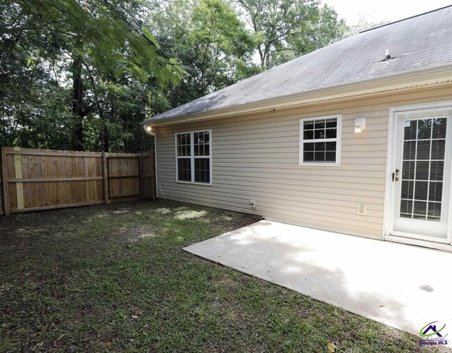 Building Photo - 13 Pine Shadow Ct
