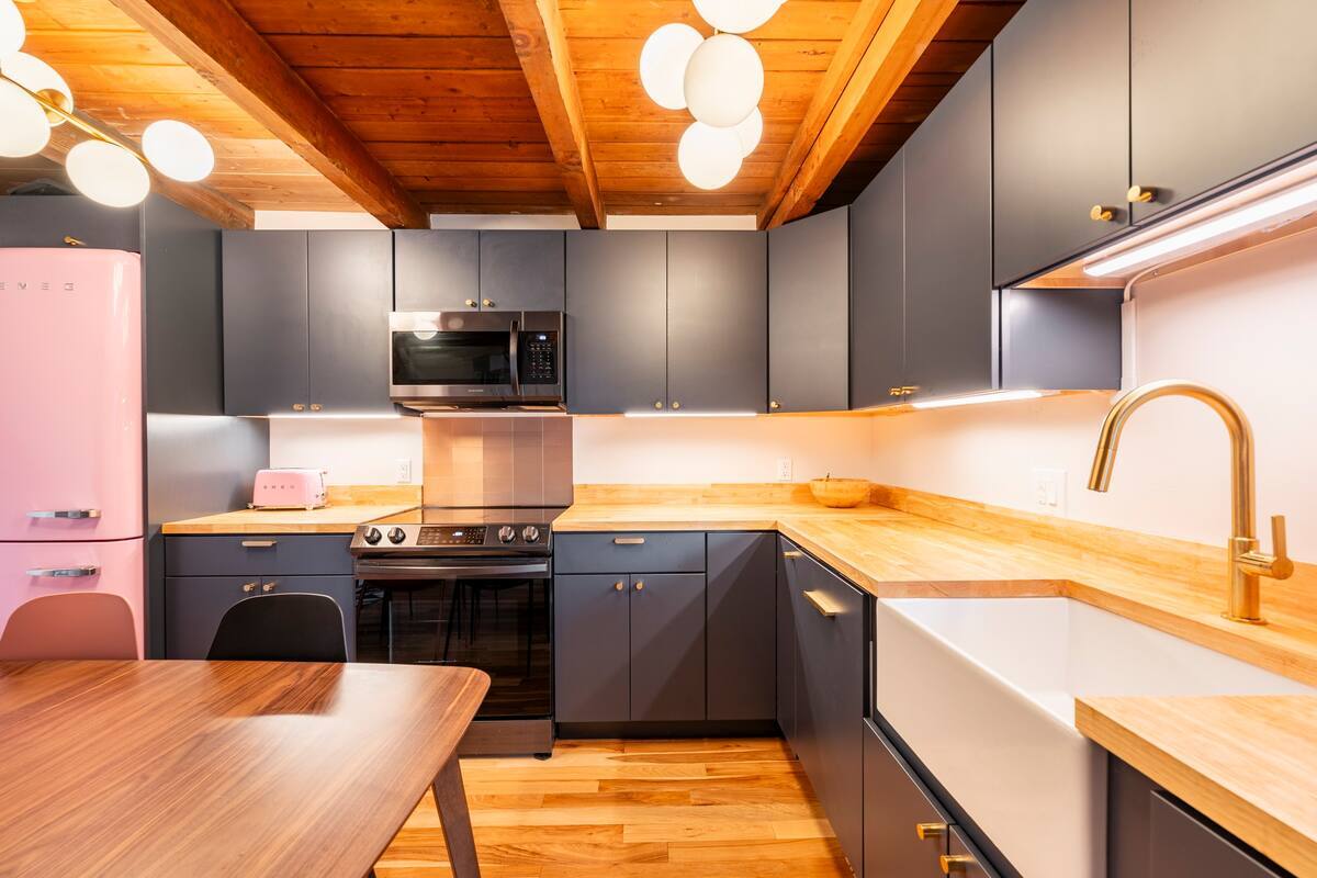 Building Photo - 2200 Lodgepole Cir