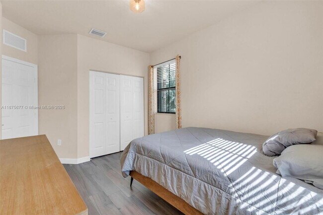 Building Photo - 23210 SW 113 Passage