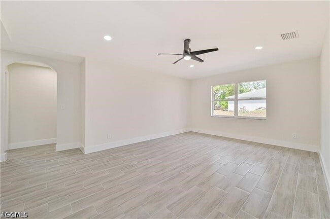 Building Photo - 4733 28th St SW