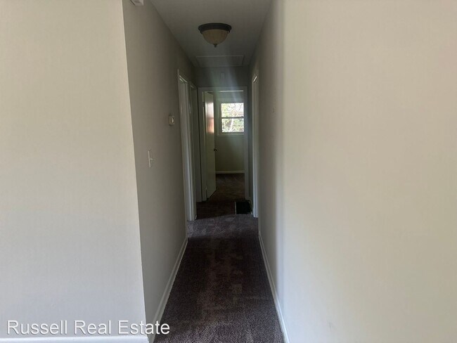 Building Photo - 3 br, 1 bath House - 318 Jefferson Drive