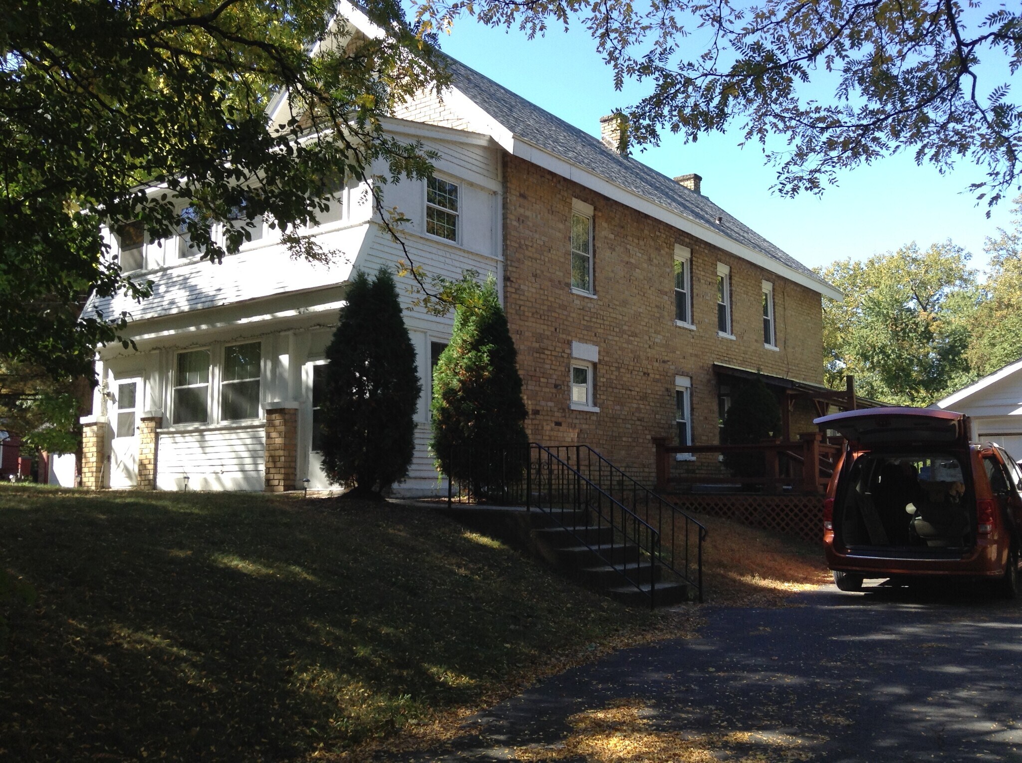 Building Photo - 31 New Turnpike Rd