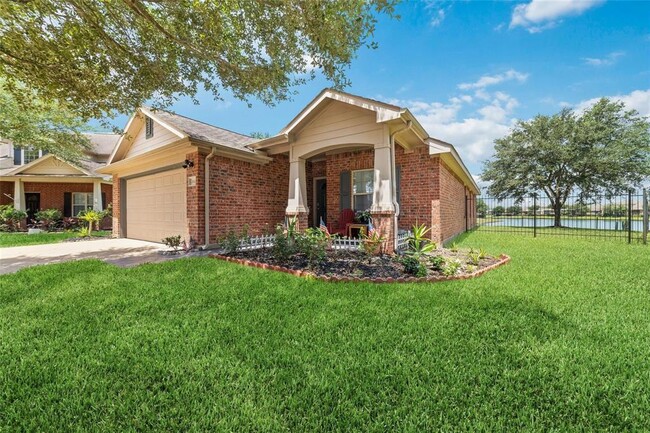 Building Photo - 26146 Travis Brook Dr