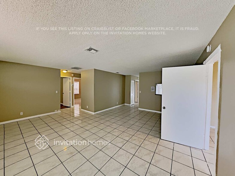 Building Photo - 6091 Lambeth Cir