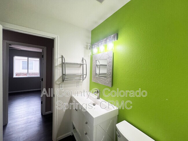 Building Photo - 14345 Woodrock Path