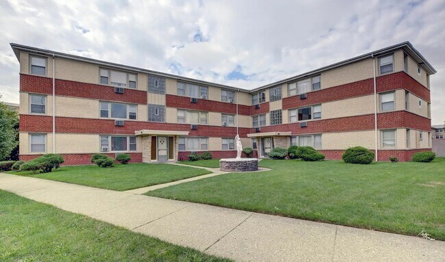 Primary Photo - 6441 W Higgins Ave