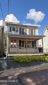 Building Photo - 437 E Main St