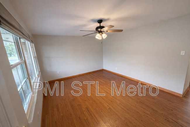 Building Photo - 3900 Randhall Dr