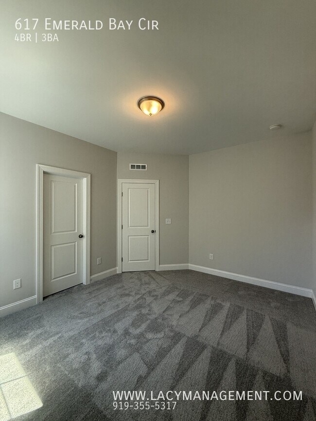 Building Photo - 617 Emerald Bay Cir