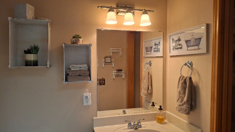 Building Photo - 1015 Twisted Oak Ct