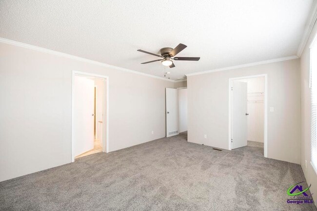 Building Photo - 158 Emerald Blvd