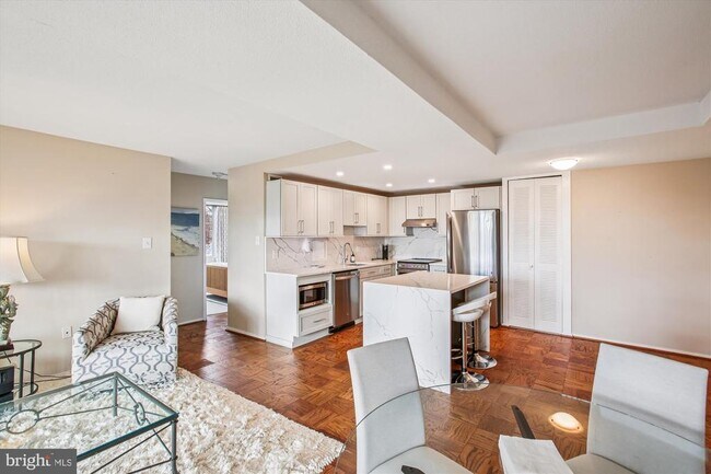 Building Photo - 1311 Delaware Ave SW