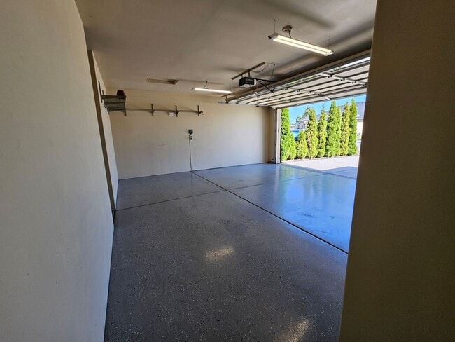 Building Photo - 2817 Tuscanna Dr
