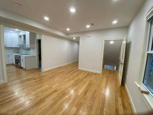 Living room - 583 Highland Ave