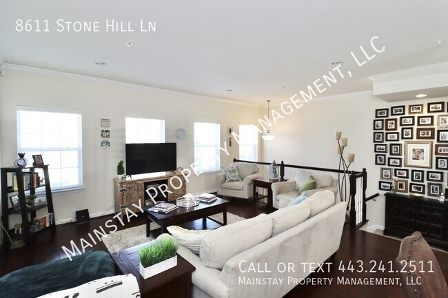 Building Photo - 8611 Stone Hill Ln