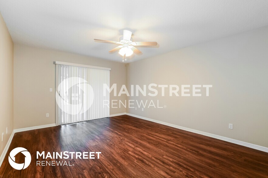 Building Photo - 33303 Lake Bend Cir