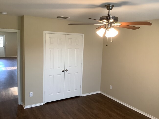 Building Photo - 1741 Trego Dr