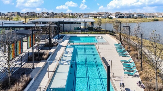 Building Photo - 10846 Day Jassamine Wy