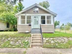 Building Photo - 1509 Lebanon St