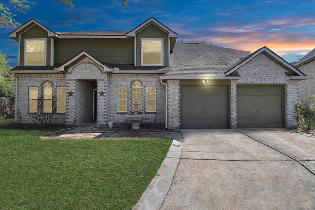 Building Photo - 8811 Tan Oak Cir