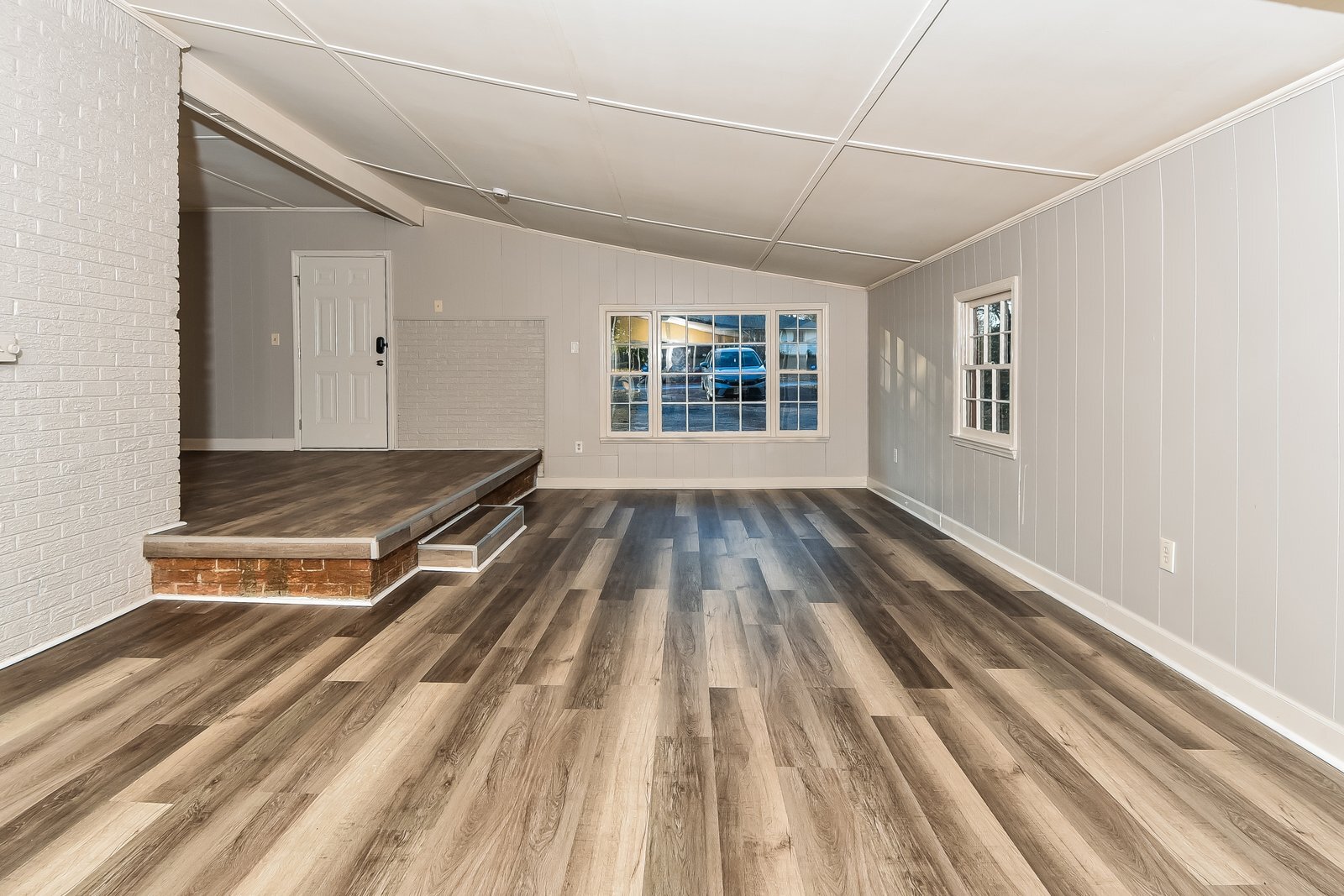 Building Photo - 1766 Springfield Ave