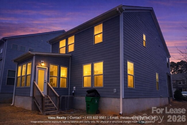 Building Photo - 14503 Knowledge Circle