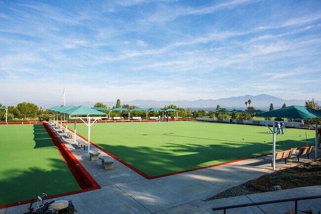 Building Photo - Updated Upper Level One Bedroom Condo in Laguna Woods!