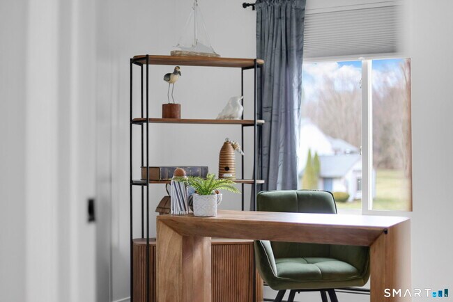 Building Photo - 62 Candlewood Dr