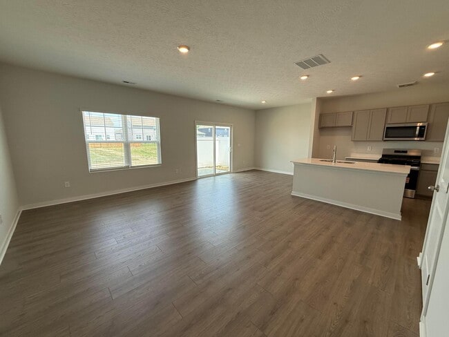 Building Photo - 6308 Marinelli Dr N