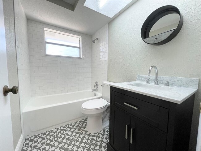 Building Photo - 7553 Cumber Dr