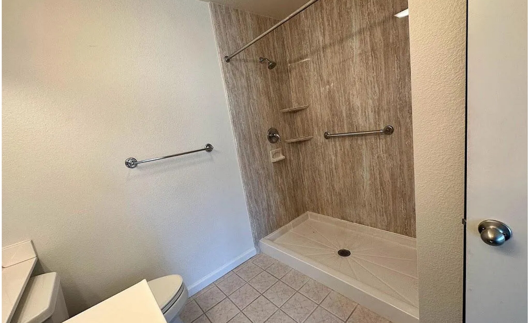 Master Shower - 870 S Rancho Santa Fe Rd
