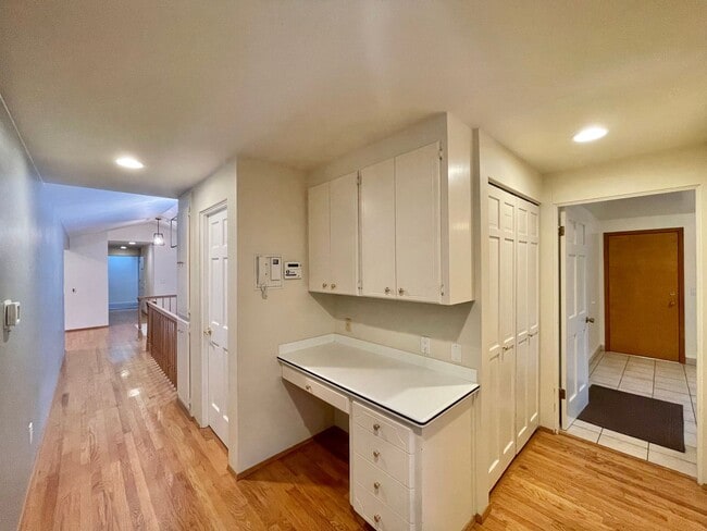 Building Photo - Great home for rent