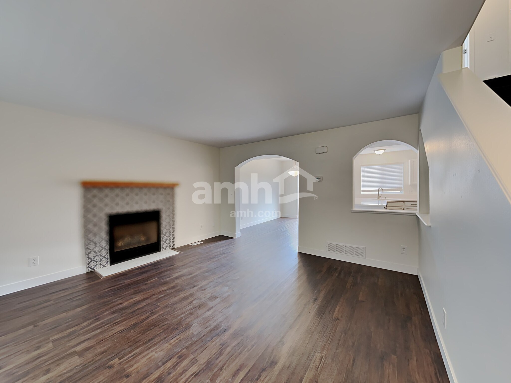 Building Photo - 1545 Gumwood Dr
