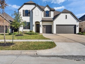 Building Photo - 913 Goose Creek St