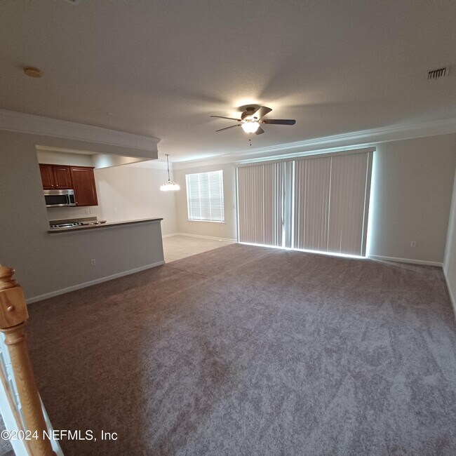 Building Photo - 6270 Autumn Berry Cir