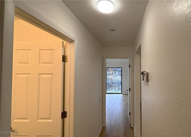 Building Photo - 804 Mohawk Pkwy