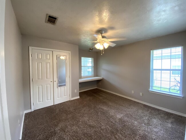 Building Photo - 2310 Antelope Ln