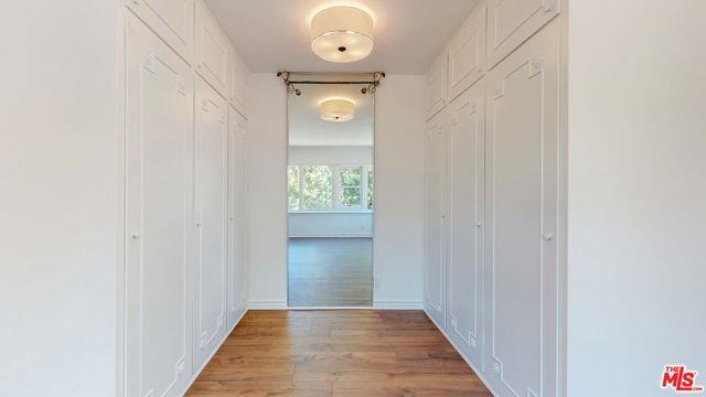 Building Photo - 9000 Elevado Ave