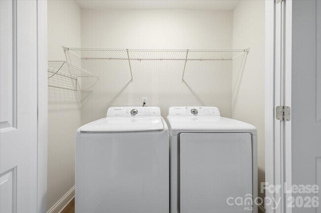 Building Photo - 1152 Township Pkwy