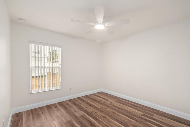 Building Photo - 8511 SE 158th Pl