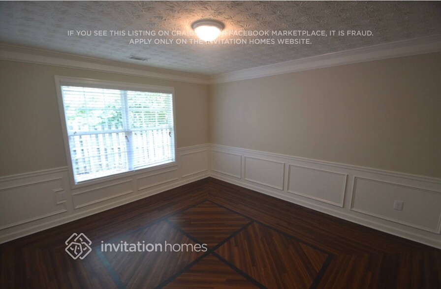 Building Photo - 2802 Wynhaven Oaks Way