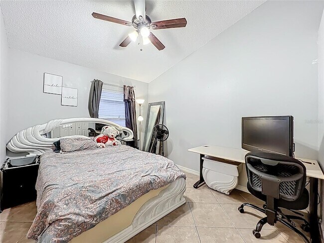 Building Photo - 14826 Lady Victoria Blvd