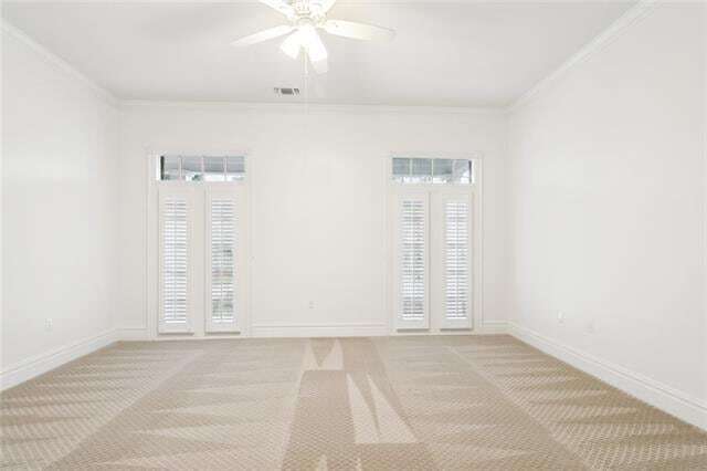 Building Photo - 114 Maple Ridge Way