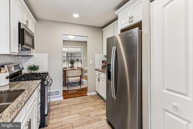 Building Photo - 7 Cedar Bluff Ct