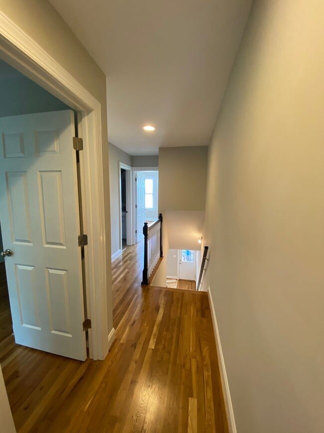 Building Photo - Renovated Three Bedroom VCU Area Home With...
