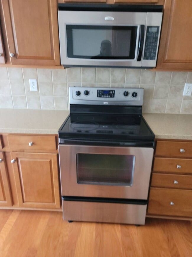 Building Photo - Nice Townhome off Providence Rd/485 South